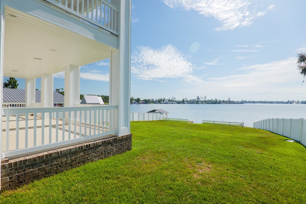 Lake Park, Georgia, 31636, United States, 5 Bedrooms Bedrooms, ,3 BathroomsBathrooms,Residential,Active,1871926