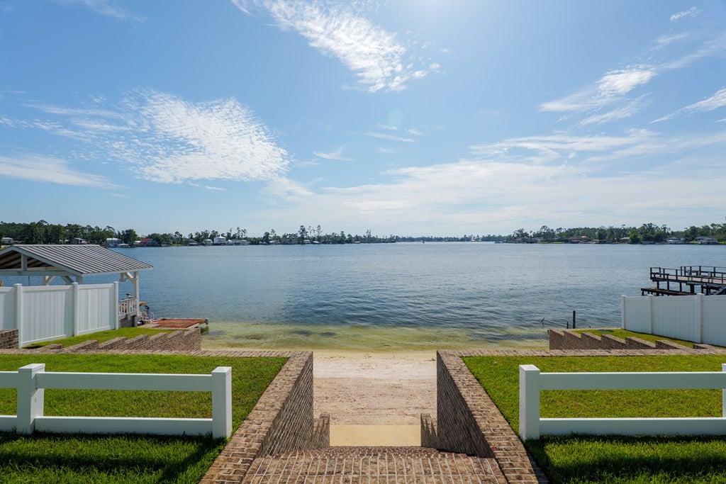 Lake Park, Georgia, 31636, United States, 5 Bedrooms Bedrooms, ,3 BathroomsBathrooms,Residential,Active,1871926