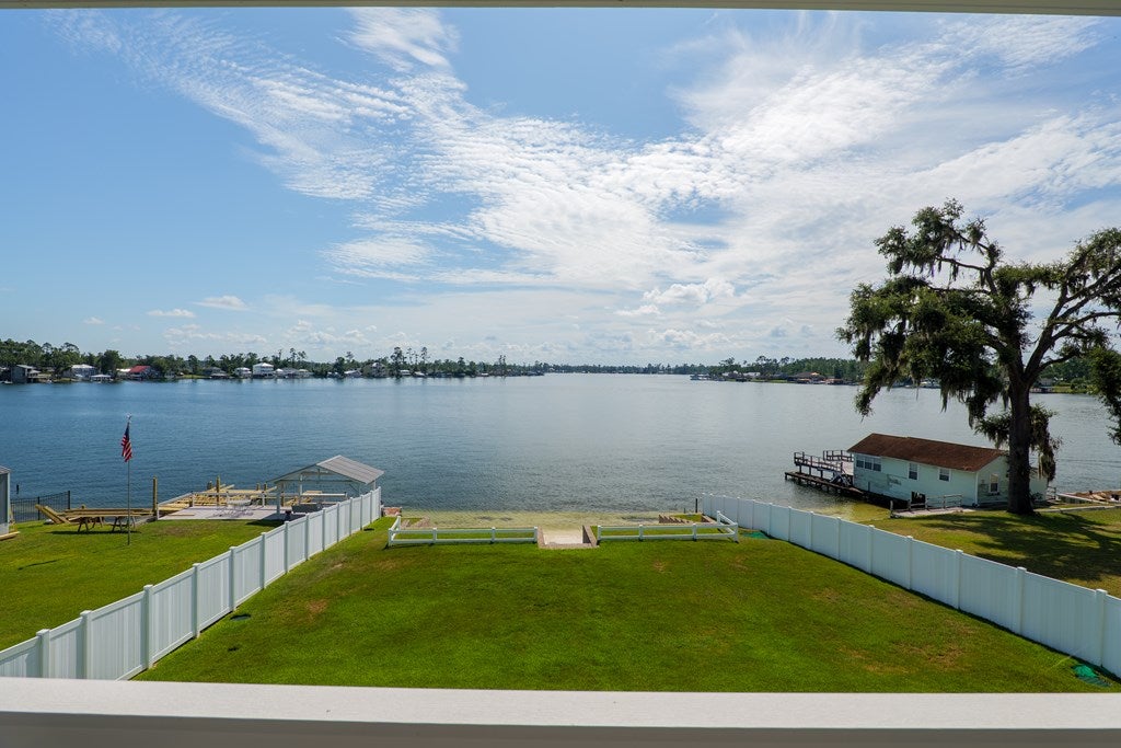 Lake Park, Georgia, 31636, United States, 5 Bedrooms Bedrooms, ,3 BathroomsBathrooms,Residential,Active,1871926