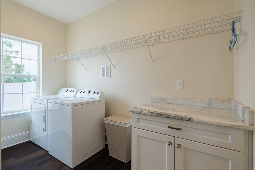 Lake Park, Georgia, 31636, United States, 5 Bedrooms Bedrooms, ,3 BathroomsBathrooms,Residential,Active,1871926