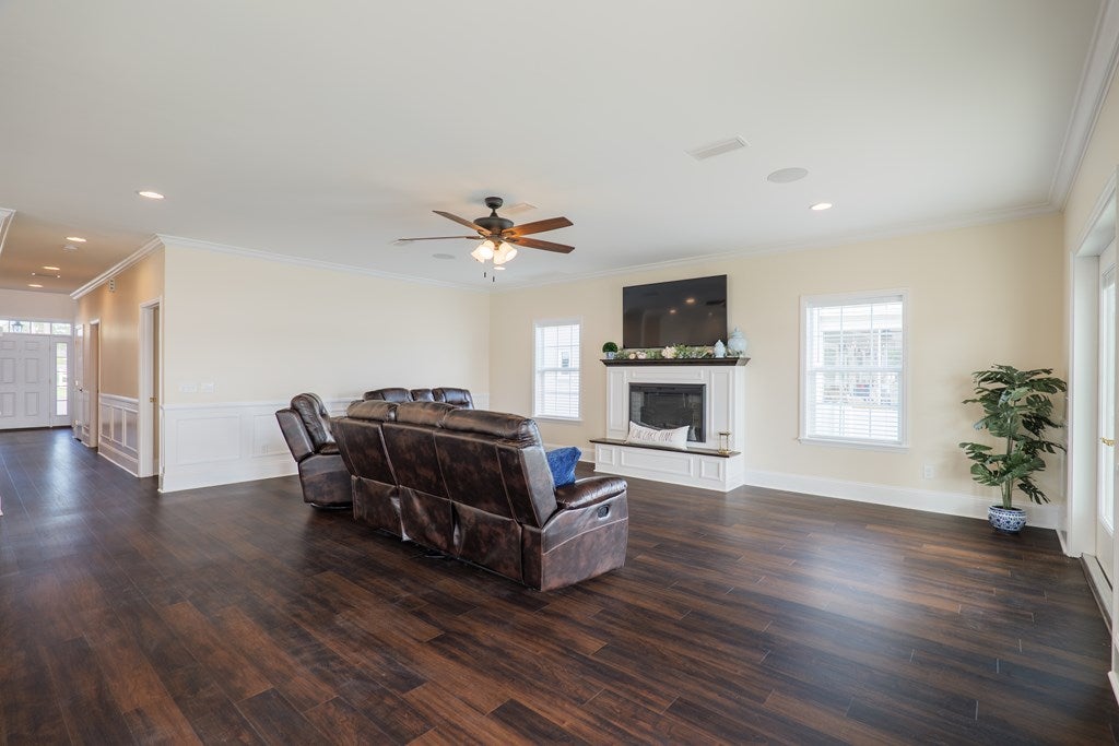 Lake Park, Georgia, 31636, United States, 5 Bedrooms Bedrooms, ,3 BathroomsBathrooms,Residential,Active,1871926