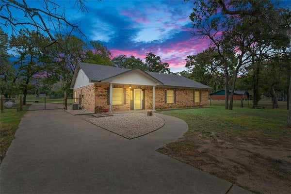 290 BRIAR LN, CHILTON, TX 76632 - Image 1