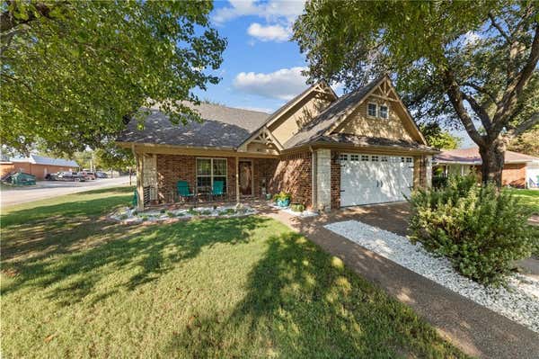 415 S AVENUE F, CLIFTON, TX 76634 - Image 1