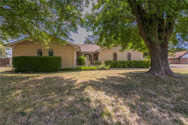 621 PINEWOOD LN, HEWITT, TX 76643 - Image 1