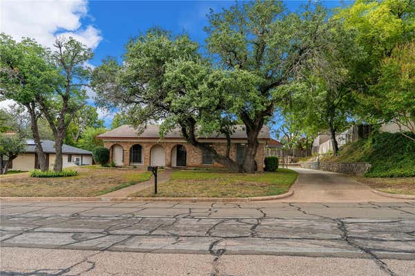 7025 HARVEY DR, WACO, TX 76710, photo 3 of 51