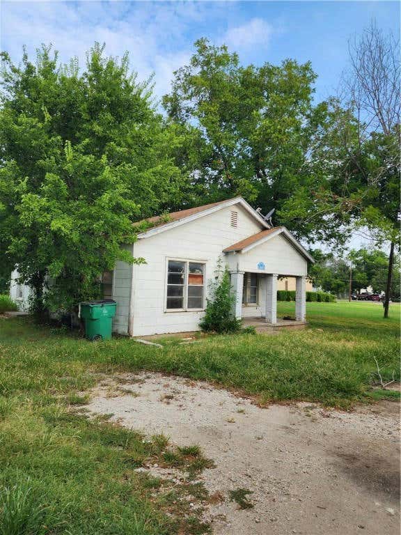 107 S MOTT ST, ELM MOTT, TX 76640, photo 1 of 18