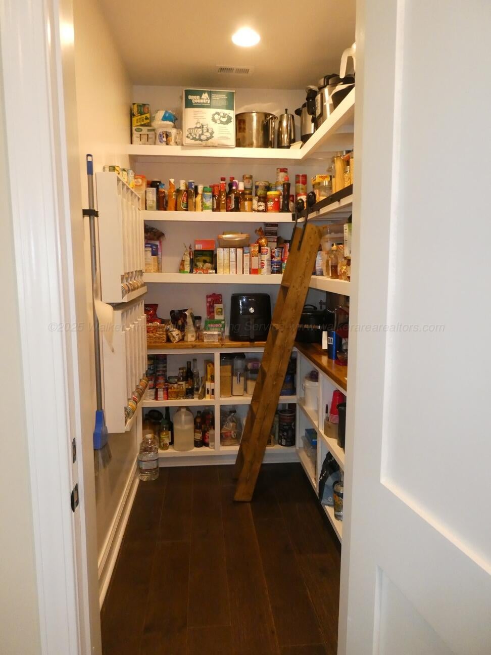 Arley, Alabama, 35541, United States, ,3 BathroomsBathrooms,Residential,Active,1858694