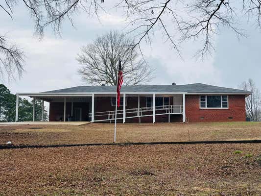 176 STADIUM CIR, VERNON, AL 35592, photo 1 of 27