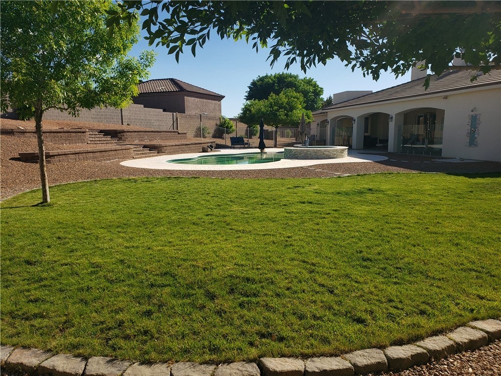 Kingman, Arizona, 86401, United States, 4 Bedrooms Bedrooms, ,4 BathroomsBathrooms,Residential,Active,1844281