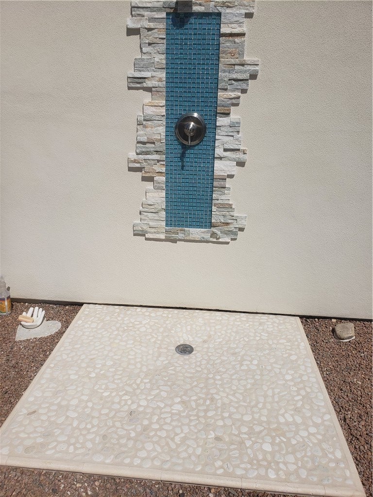 Kingman, Arizona, 86401, United States, 4 Bedrooms Bedrooms, ,4 BathroomsBathrooms,Residential,Active,1844281