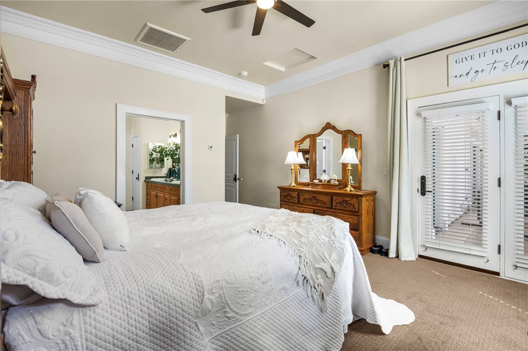 Kingman, Arizona, 86409, United States, 5 Bedrooms Bedrooms, ,5 BathroomsBathrooms,Residential,Active,1946324