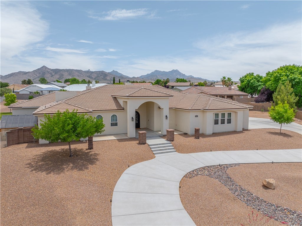 Kingman, Arizona, 86401, United States, 4 Bedrooms Bedrooms, ,4 BathroomsBathrooms,Residential,Active,1844281