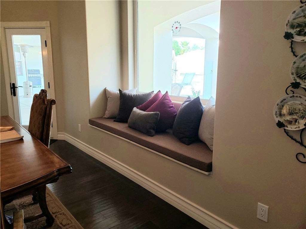 Kingman, Arizona, 86401, United States, 4 Bedrooms Bedrooms, ,4 BathroomsBathrooms,Residential,Active,1844281