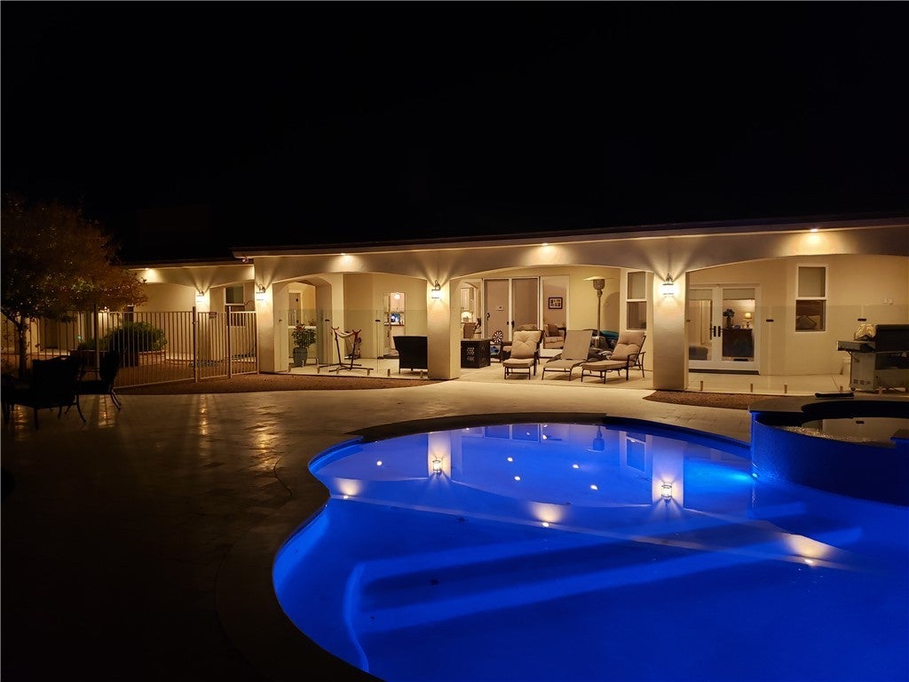 Kingman, Arizona, 86401, United States, 4 Bedrooms Bedrooms, ,4 BathroomsBathrooms,Residential,Active,1844281