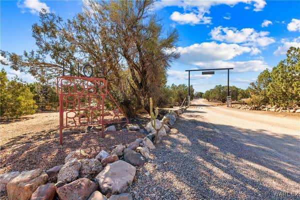 11104 E BLUE DOG RD, KINGMAN, AZ 86401 - Image 1