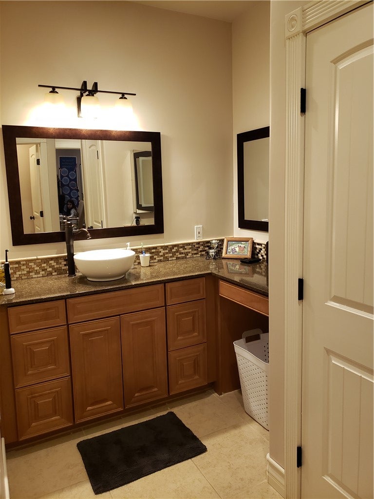 Kingman, Arizona, 86401, United States, 4 Bedrooms Bedrooms, ,4 BathroomsBathrooms,Residential,Active,1844281