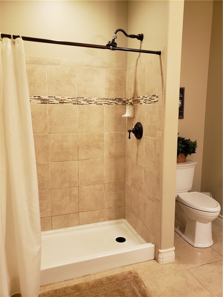 Kingman, Arizona, 86401, United States, 4 Bedrooms Bedrooms, ,4 BathroomsBathrooms,Residential,Active,1844281