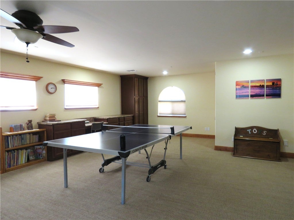 Kingman, Arizona, 86401, United States, 5 Bedrooms Bedrooms, ,5 BathroomsBathrooms,Residential,Active,1945052