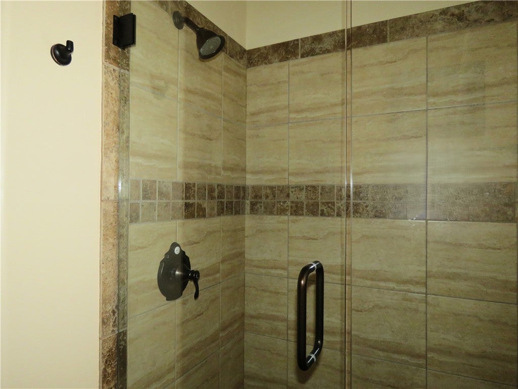 Kingman, Arizona, 86401, United States, 5 Bedrooms Bedrooms, ,5 BathroomsBathrooms,Residential,Active,1945052