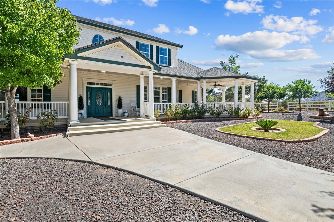 Kingman, Arizona, 86409, United States, 5 Bedrooms Bedrooms, ,5 BathroomsBathrooms,Residential,Active,1946324