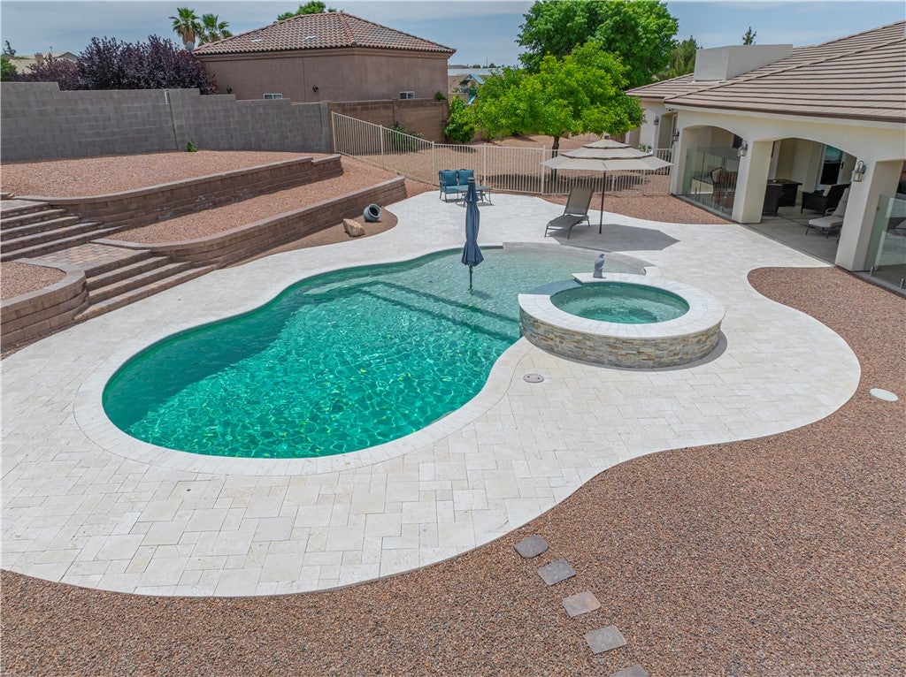 Kingman, Arizona, 86401, United States, 4 Bedrooms Bedrooms, ,4 BathroomsBathrooms,Residential,Active,1844281