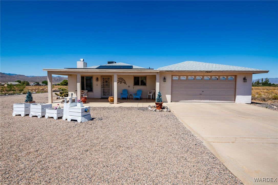 7867 E BURRO DR, KINGMAN, AZ 86401, photo 1 of 48