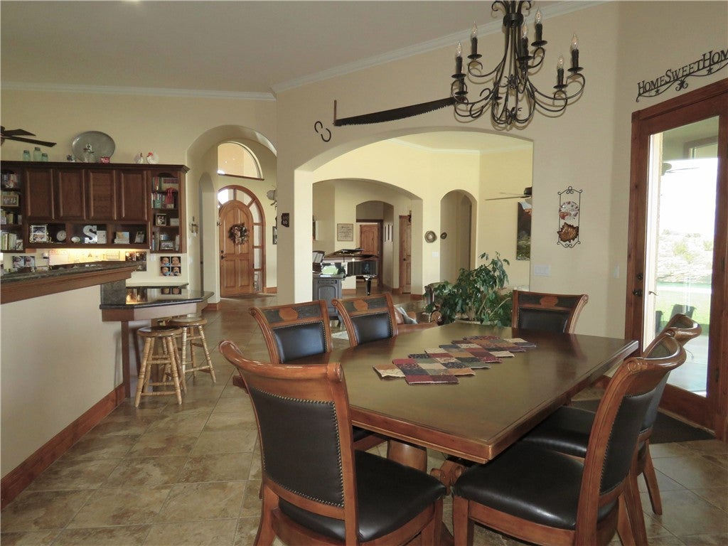 Kingman, Arizona, 86401, United States, 5 Bedrooms Bedrooms, ,5 BathroomsBathrooms,Residential,Active,1945052