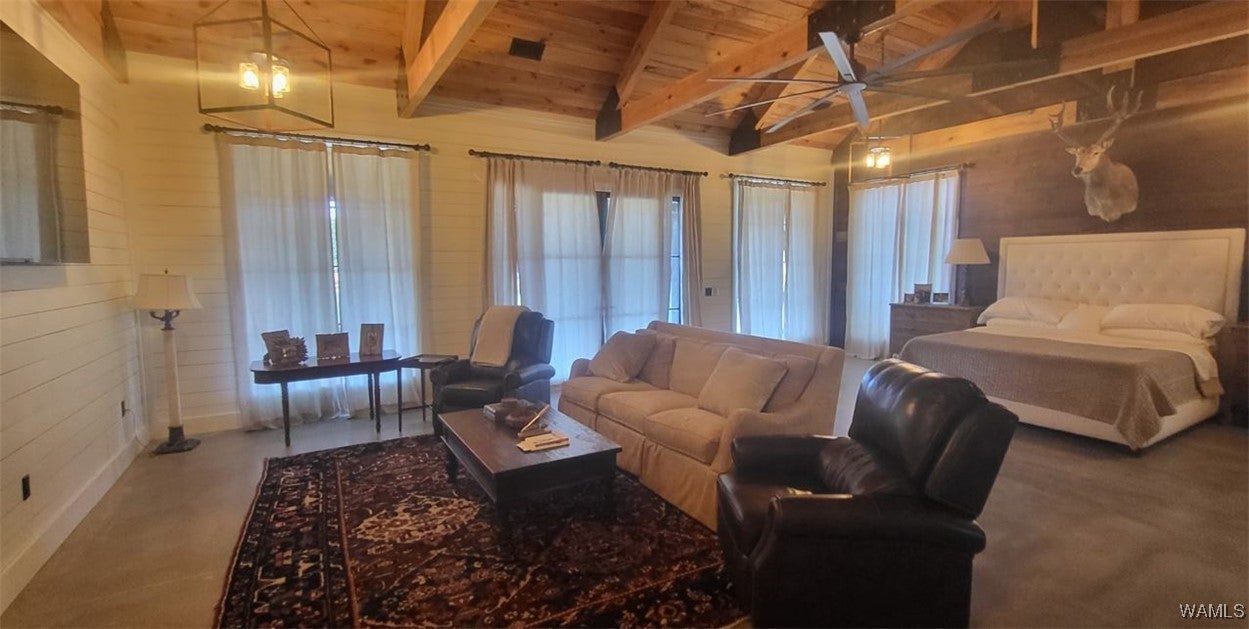 Eutaw, Alabama, 35462, United States, 5 Bedrooms Bedrooms, ,6 BathroomsBathrooms,Residential,Active,1994955