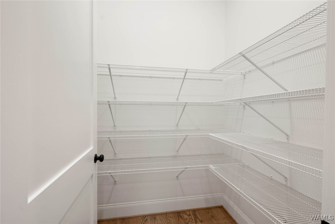 Northport, Alabama, 35475, United States, 4 Bedrooms Bedrooms, ,5 BathroomsBathrooms,Residential,Active,2015450