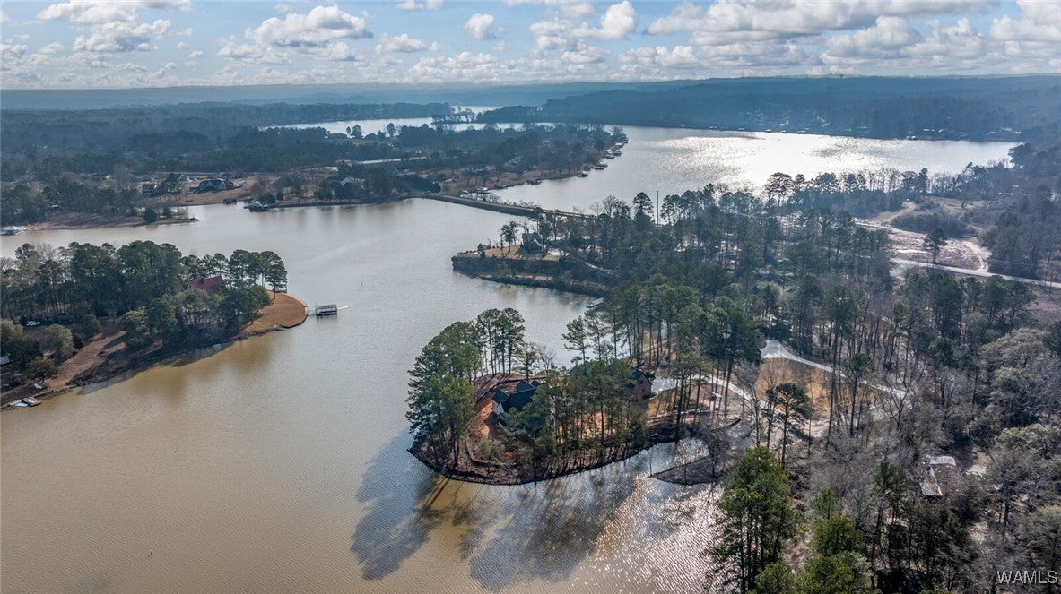 Northport, Alabama, 35475, United States, 4 Bedrooms Bedrooms, ,5 BathroomsBathrooms,Residential,Active,2015450