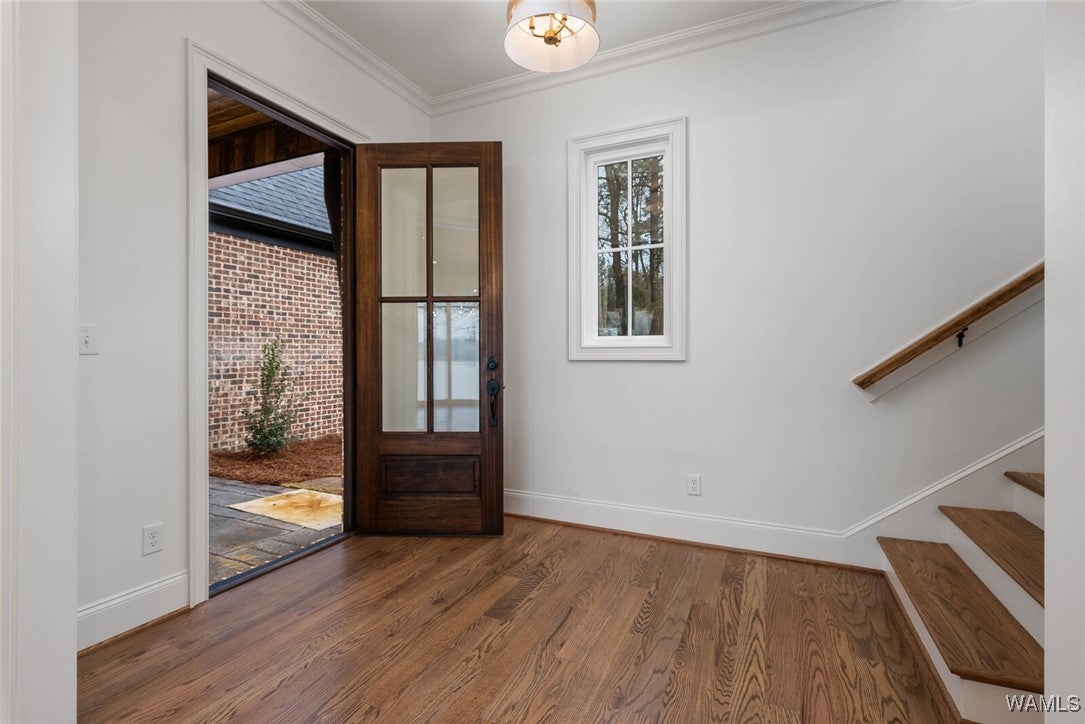 Northport, Alabama, 35475, United States, 4 Bedrooms Bedrooms, ,5 BathroomsBathrooms,Residential,Active,2015450