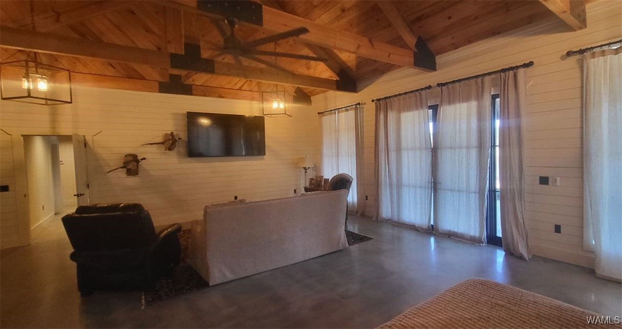 Eutaw, Alabama, 35462, United States, 5 Bedrooms Bedrooms, ,6 BathroomsBathrooms,Residential,Active,1994955