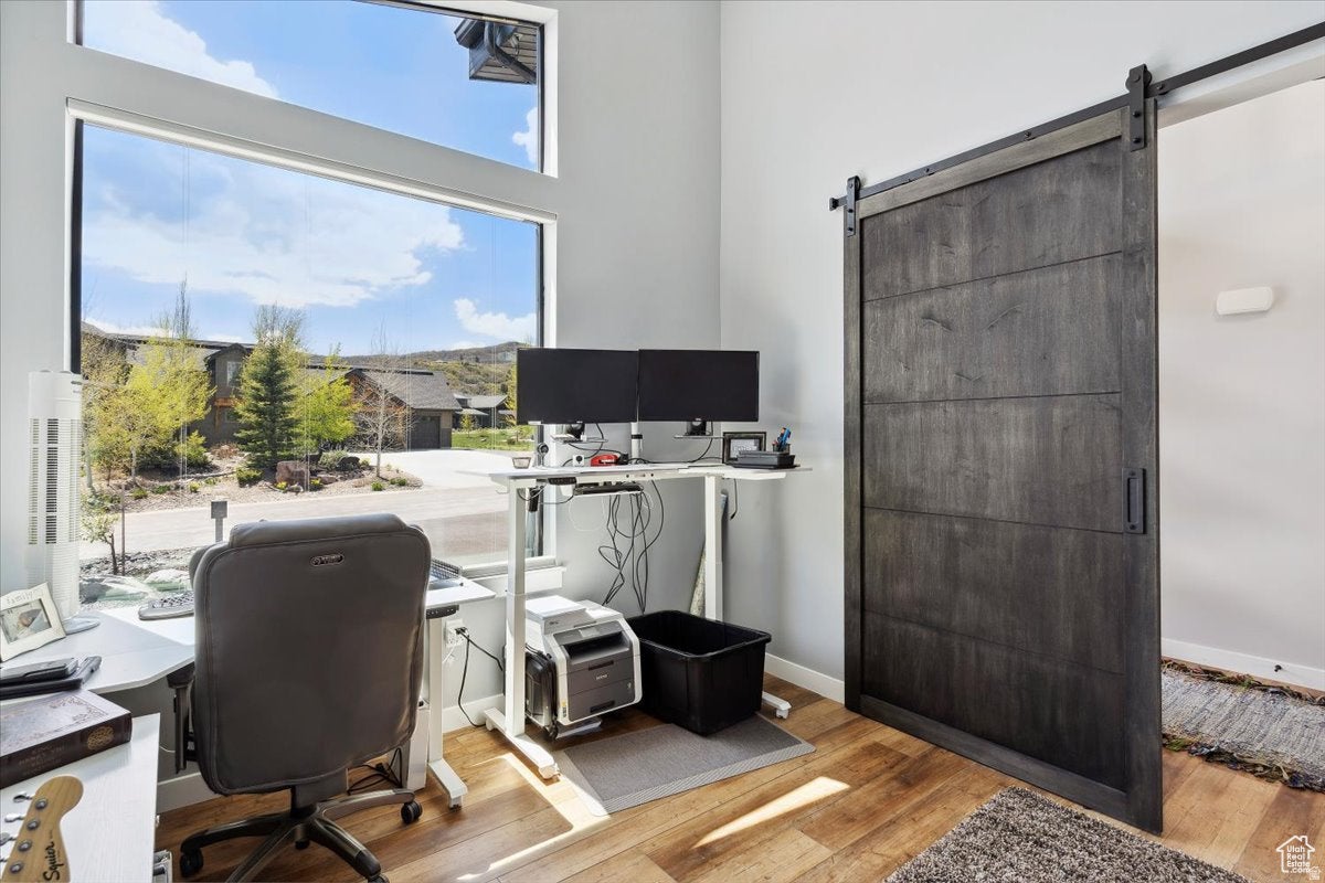 Huntsville, Utah, 84317, United States, 4 Bedrooms Bedrooms, ,4 BathroomsBathrooms,Residential,Active,2017502