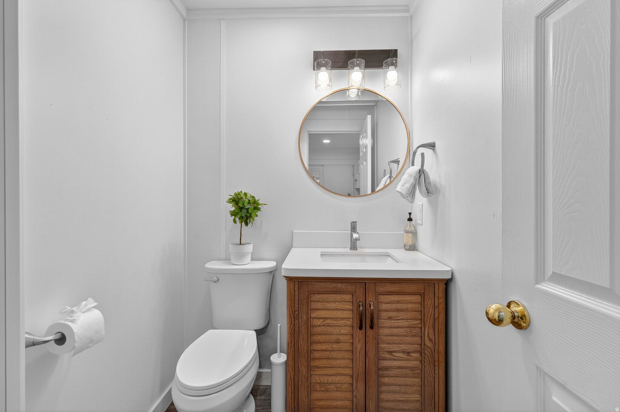 Bluffdale, Utah, 84065, United States, 10 Bedrooms Bedrooms, ,7 BathroomsBathrooms,Residential,Active,1990647