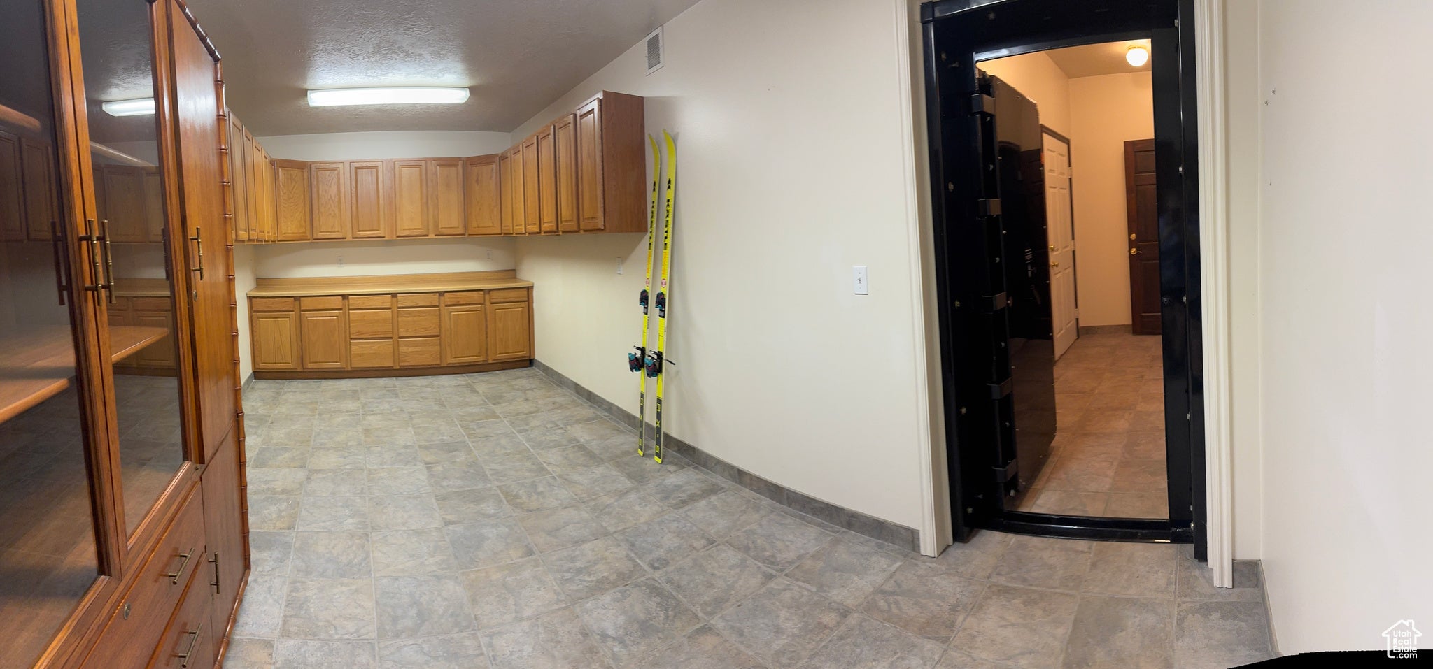 Eden, Utah, 84310, United States, ,4 BathroomsBathrooms,Residential,Active,1704588