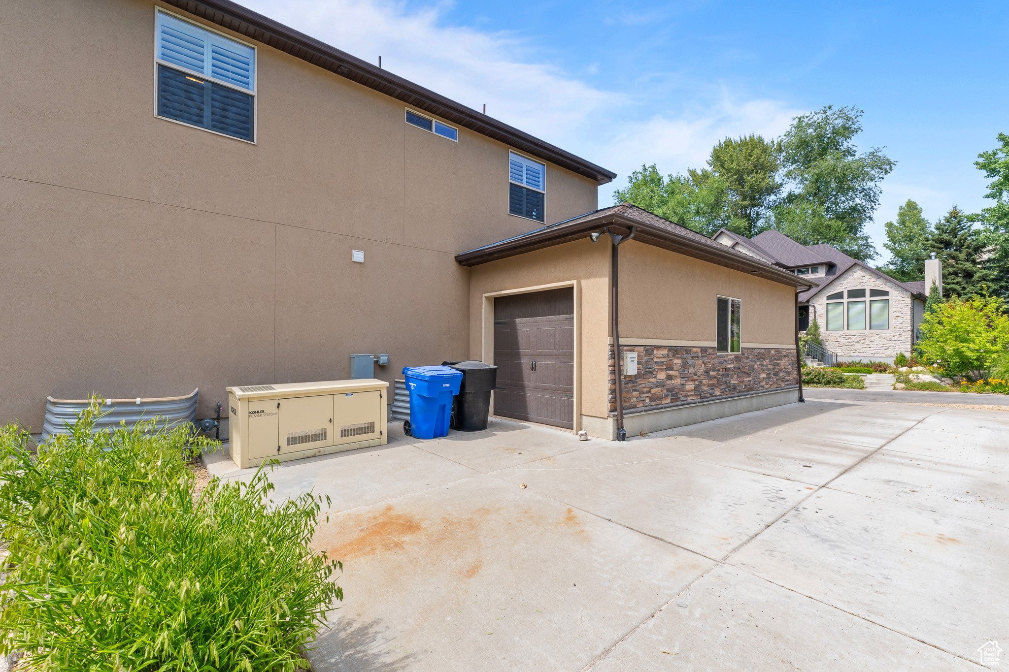 Farmington, Utah, 84025, United States, 4 Bedrooms Bedrooms, ,4 BathroomsBathrooms,Residential,Active,1914760