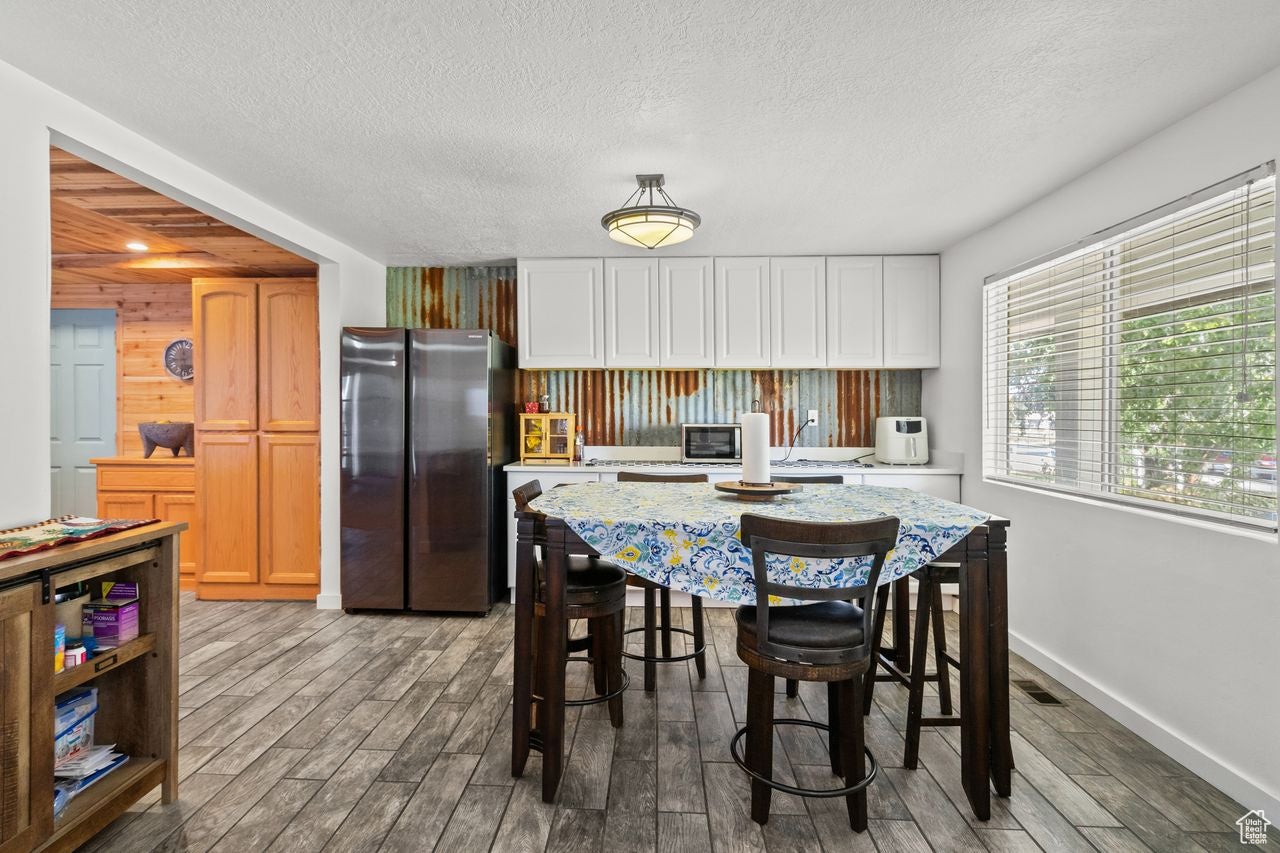 West Point, Utah, 84015, United States, 6 Bedrooms Bedrooms, ,2 BathroomsBathrooms,Residential,Active,1964251