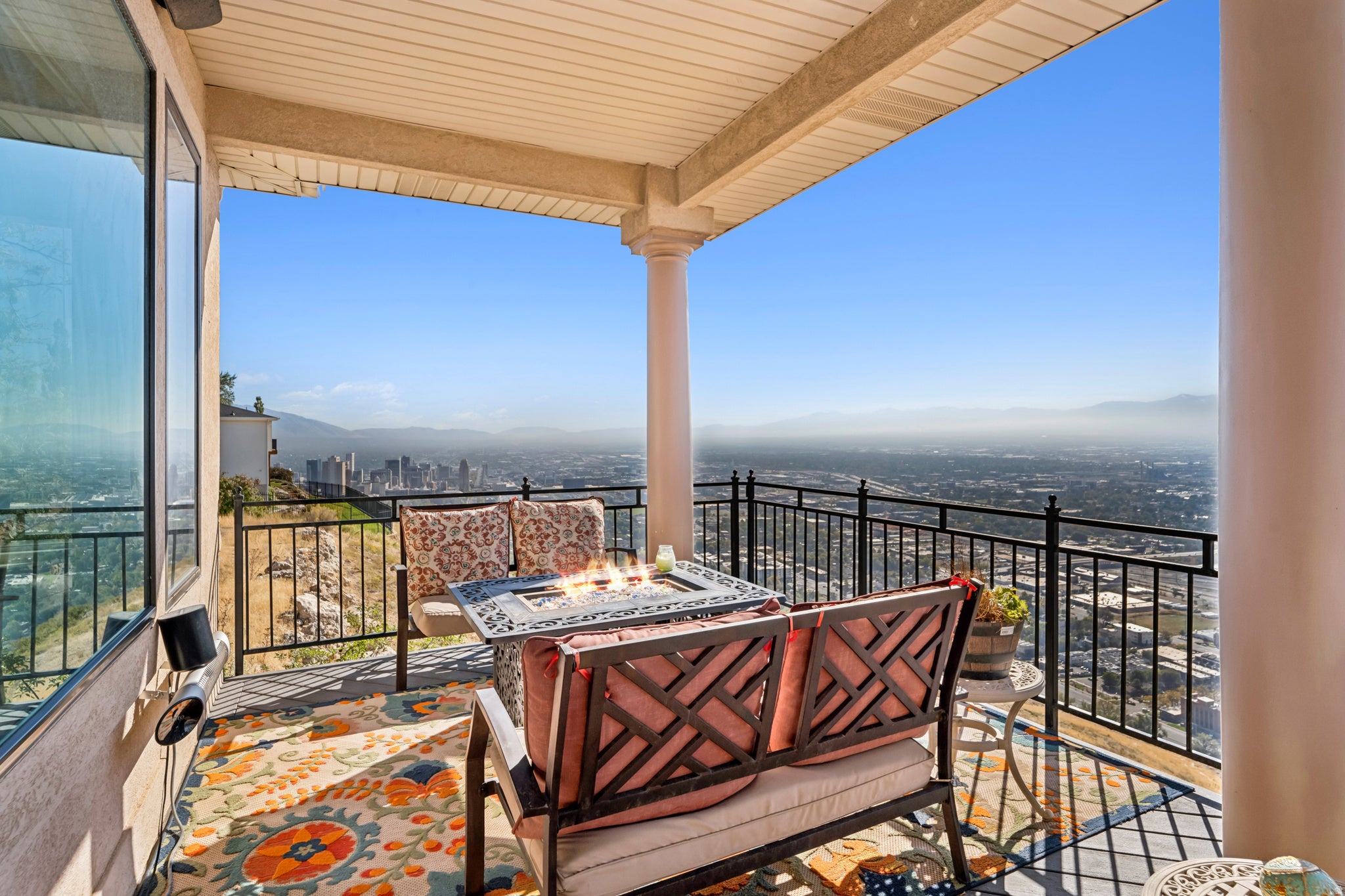 Salt Lake City, Utah, 84103, United States, 5 Bedrooms Bedrooms, ,4 BathroomsBathrooms,Residential,Active,2042745