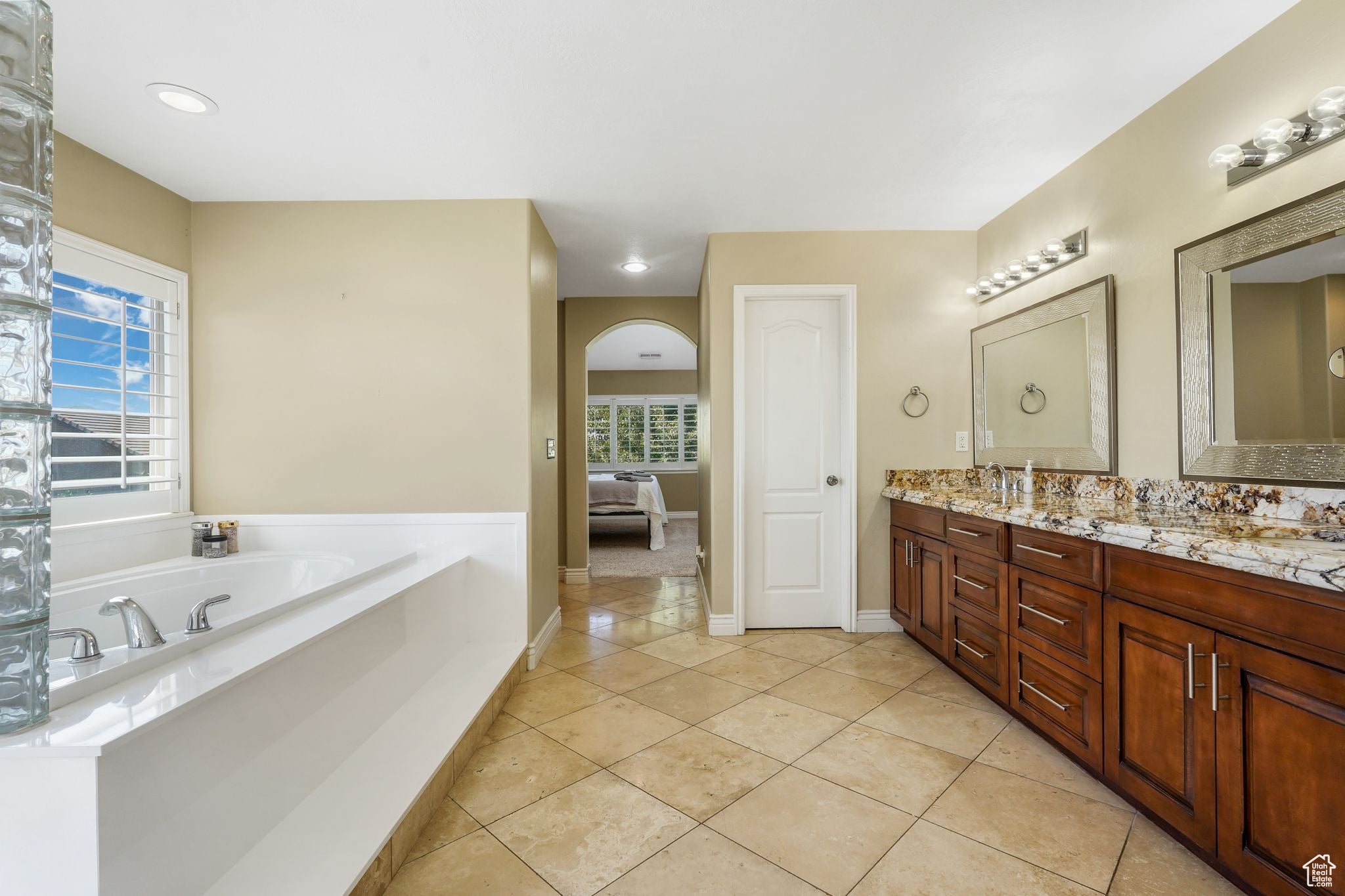 Lehi, Utah, 84043, United States, 7 Bedrooms Bedrooms, ,7 BathroomsBathrooms,Residential,Active,1904175