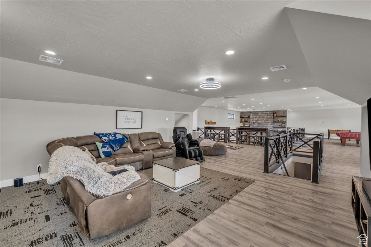 Hurricane, Utah, 84737, United States, 4 Bedrooms Bedrooms, ,5 BathroomsBathrooms,Residential,Active,1762812