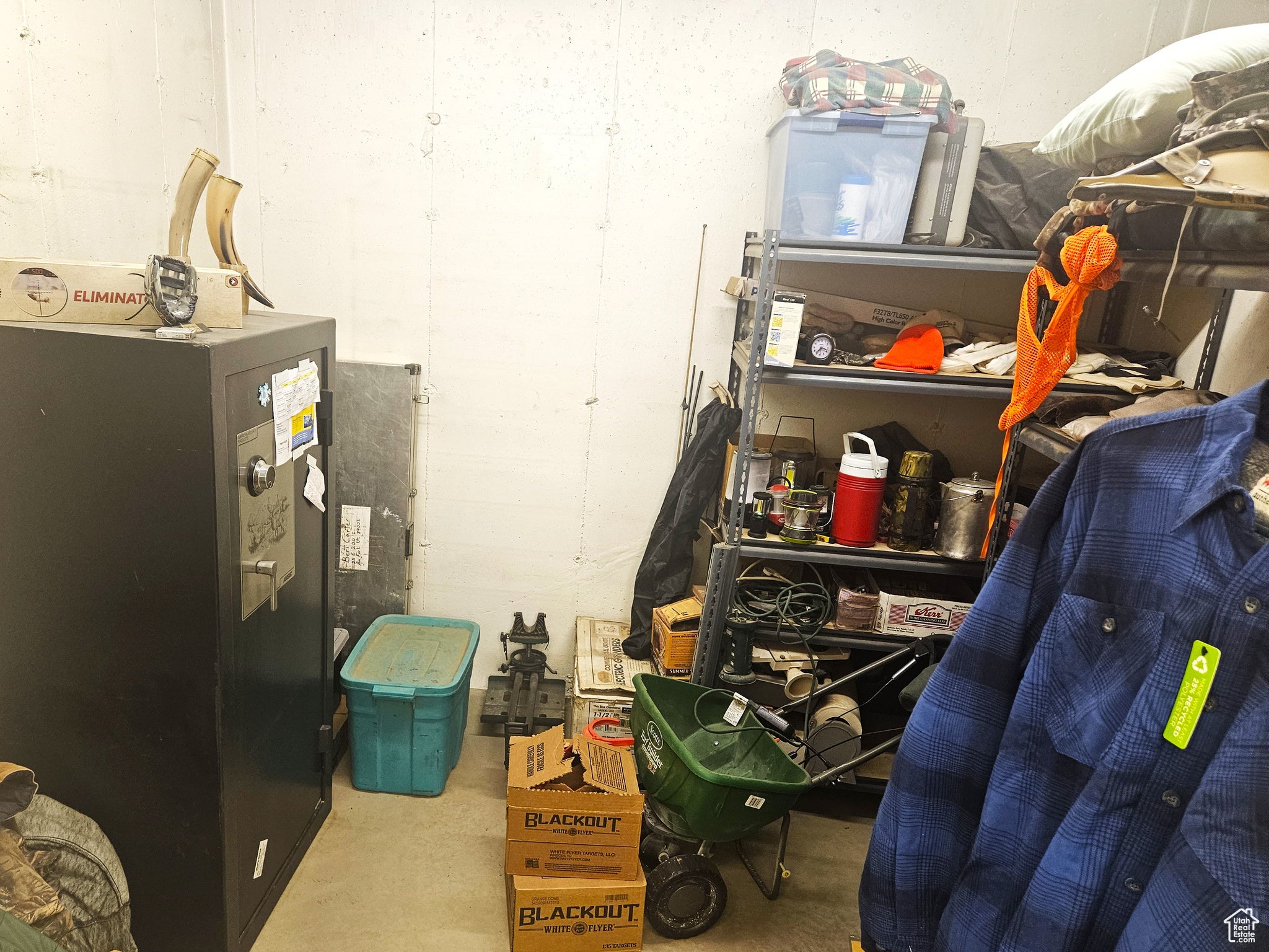 Fruitland, Utah, 84027, United States, 5 Bedrooms Bedrooms, ,3 BathroomsBathrooms,Residential,Active,1899229