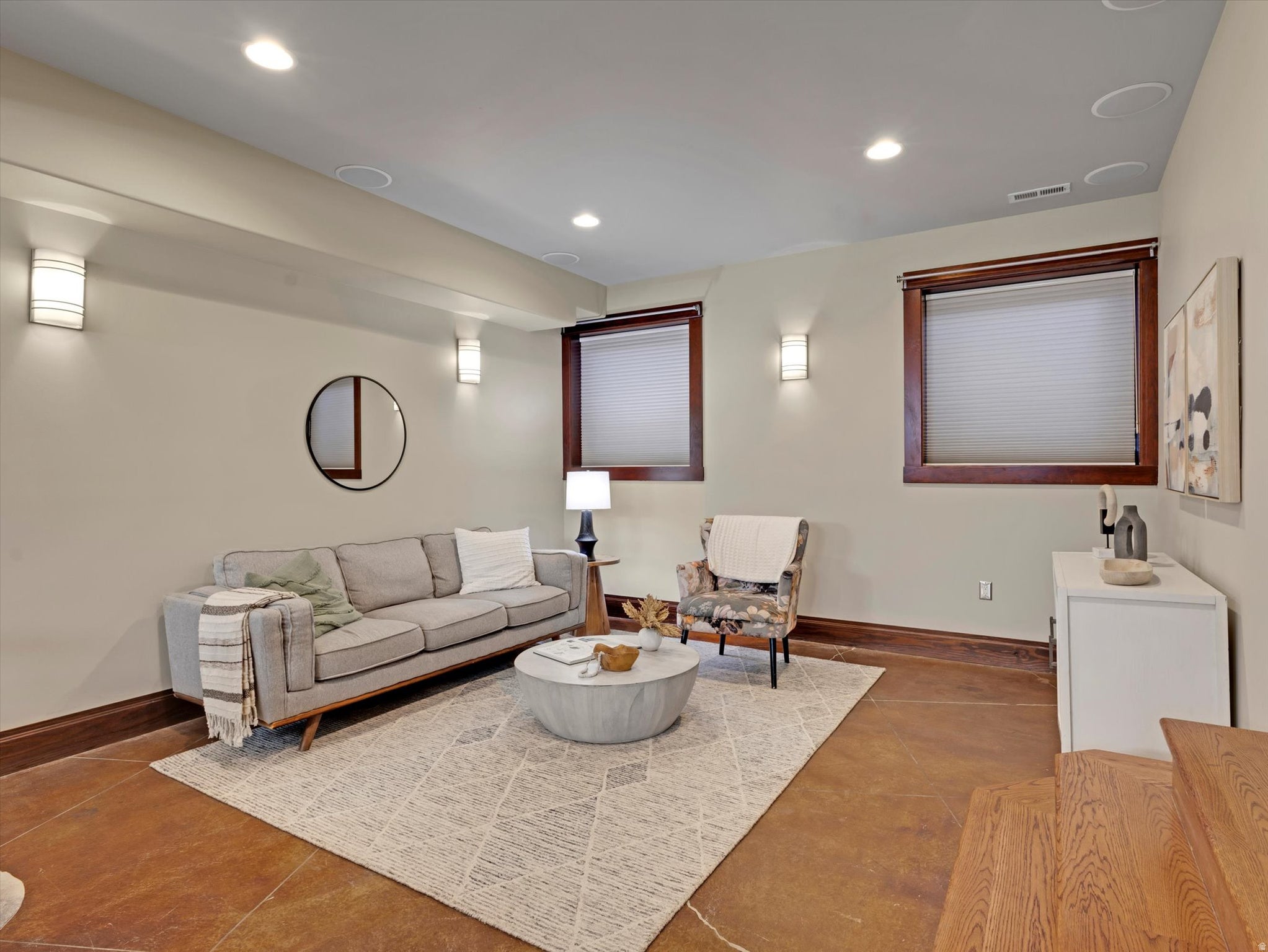 Salt Lake City, Utah, 84105, United States, 6 Bedrooms Bedrooms, ,4 BathroomsBathrooms,Residential,Active,2017445