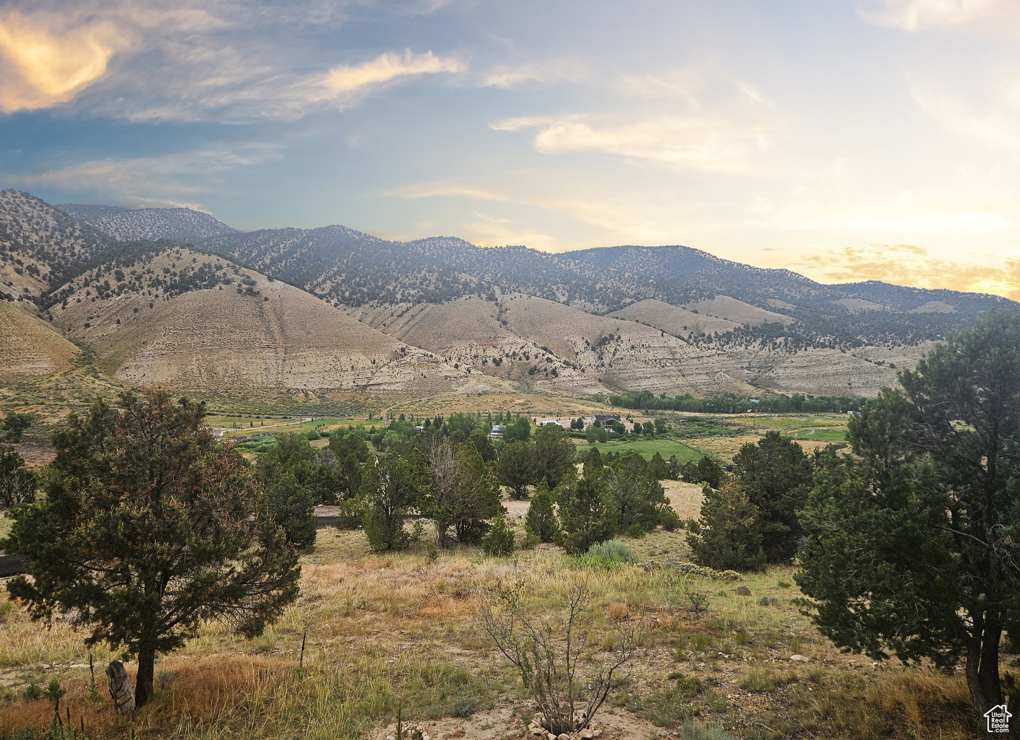 Fruitland, Utah, 84027, United States, 5 Bedrooms Bedrooms, ,3 BathroomsBathrooms,Residential,Active,1899229