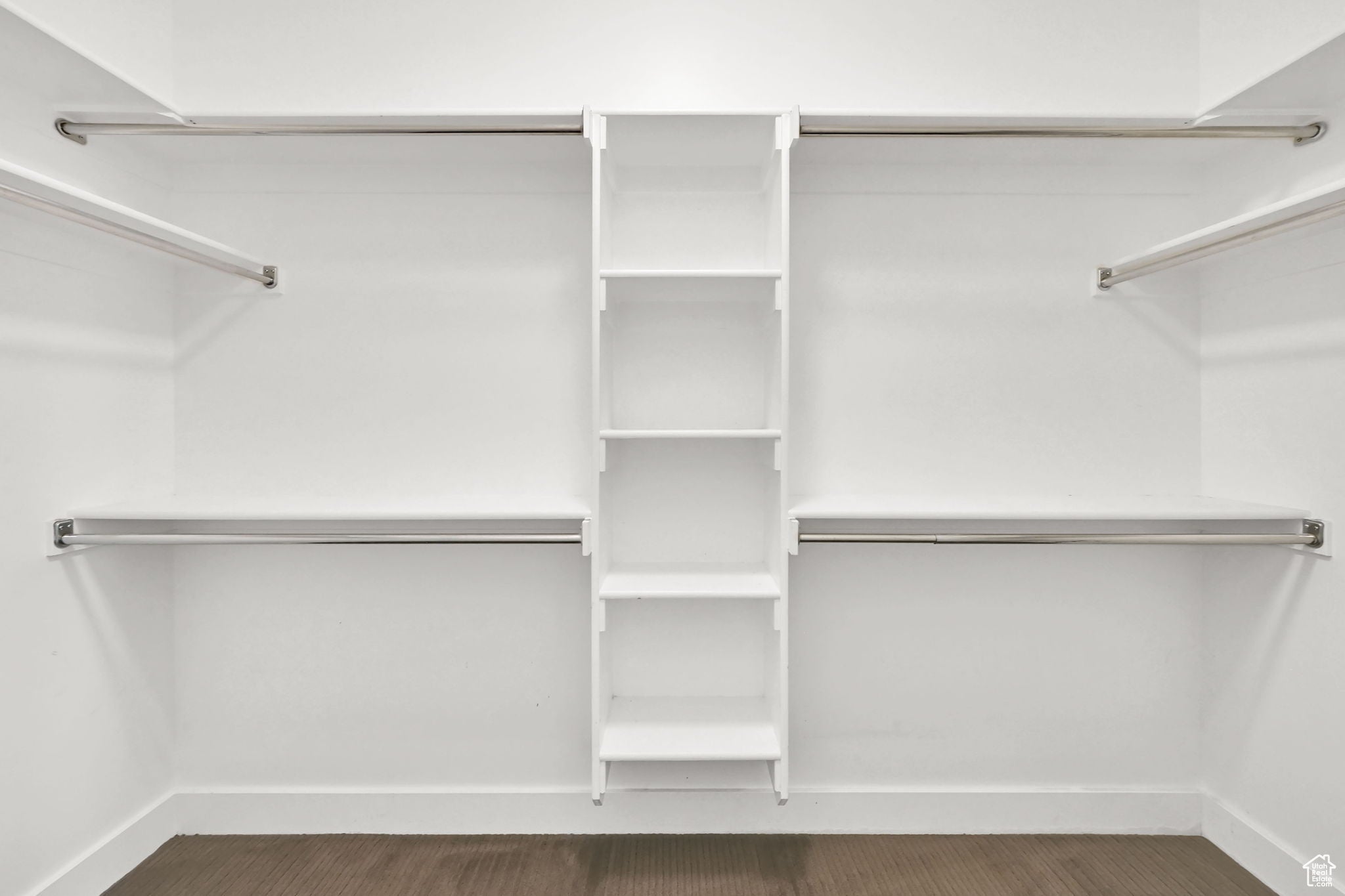 Farmington, Utah, 84025, United States, 5 Bedrooms Bedrooms, ,4 BathroomsBathrooms,Residential,Active,1850687