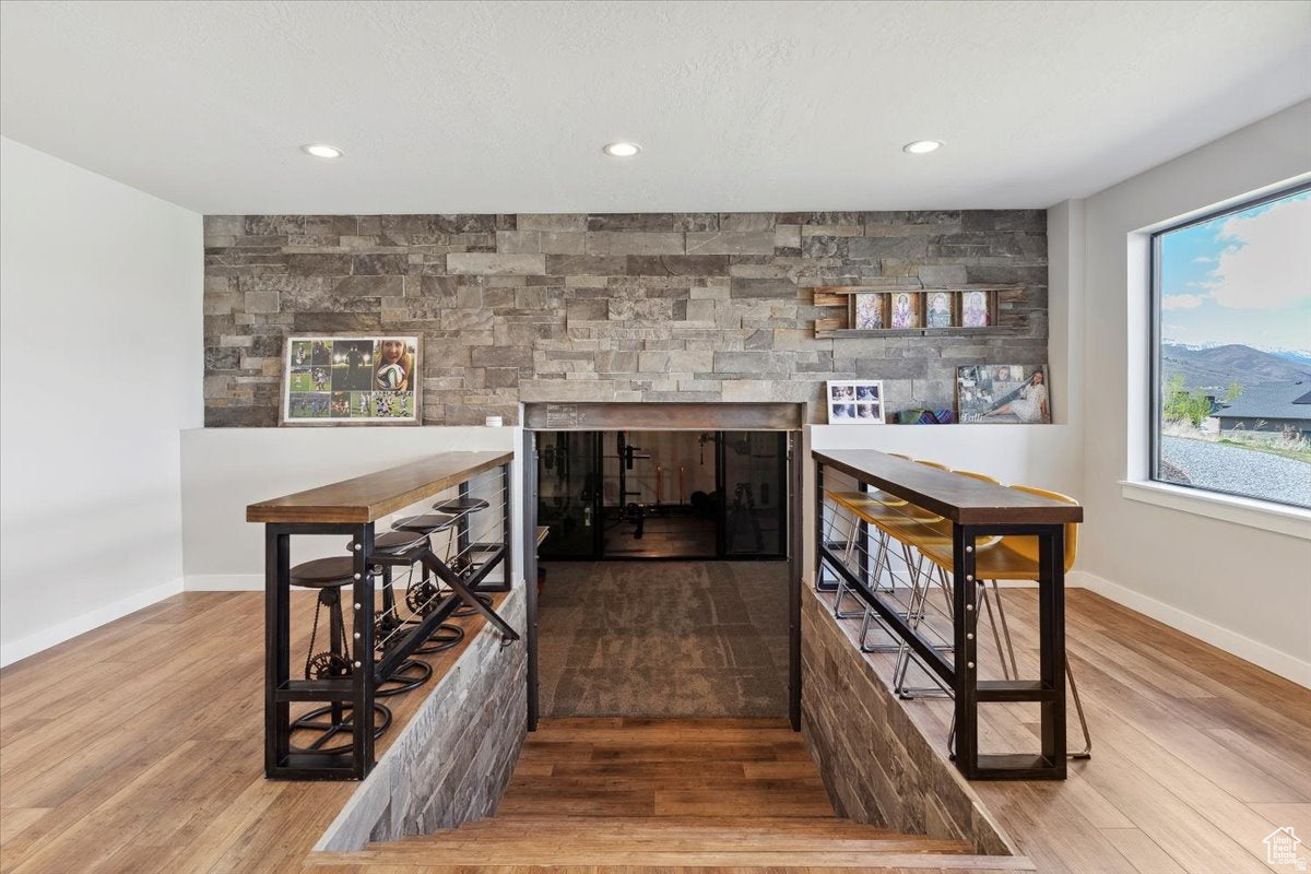 Huntsville, Utah, 84317, United States, 4 Bedrooms Bedrooms, ,4 BathroomsBathrooms,Residential,Active,2017502