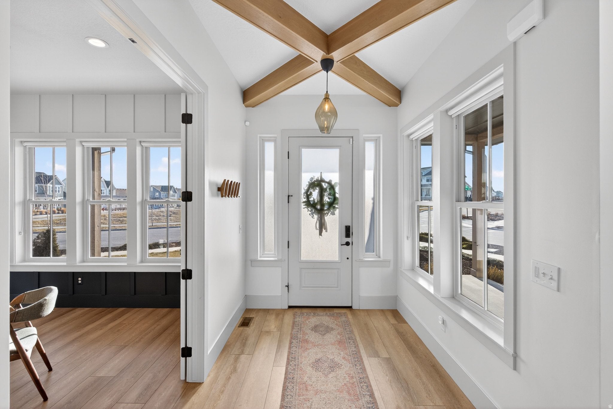 South Jordan, Utah, 84009, United States, 4 Bedrooms Bedrooms, ,4 BathroomsBathrooms,Residential,Active,2006892