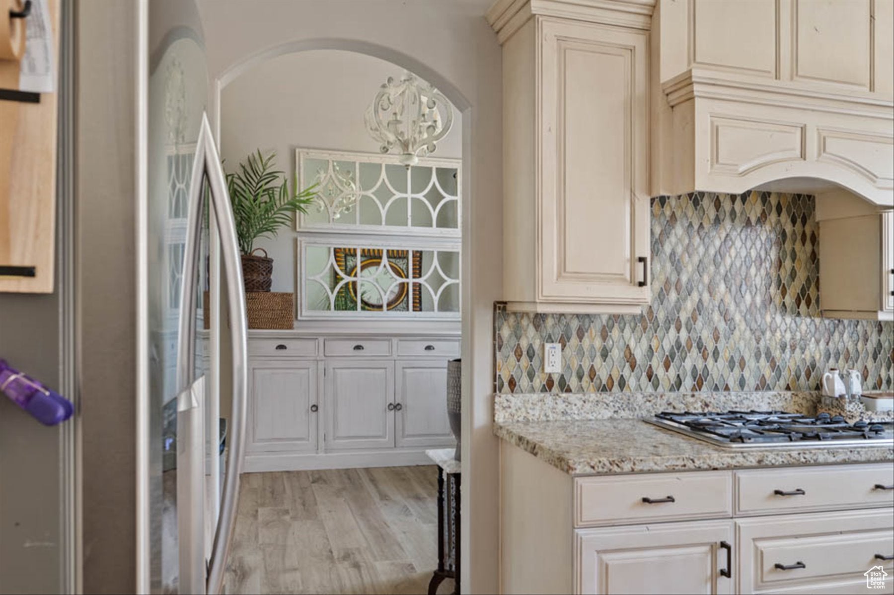 South Jordan, Utah, 84095, United States, 6 Bedrooms Bedrooms, ,4 BathroomsBathrooms,Residential,Active,1876871