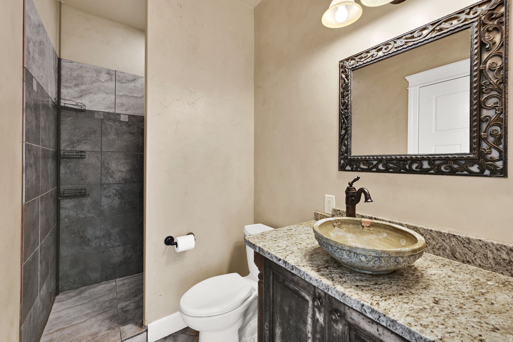 West Haven, Utah, 84401, United States, 7 Bedrooms Bedrooms, ,5 BathroomsBathrooms,Residential,Active,2002335