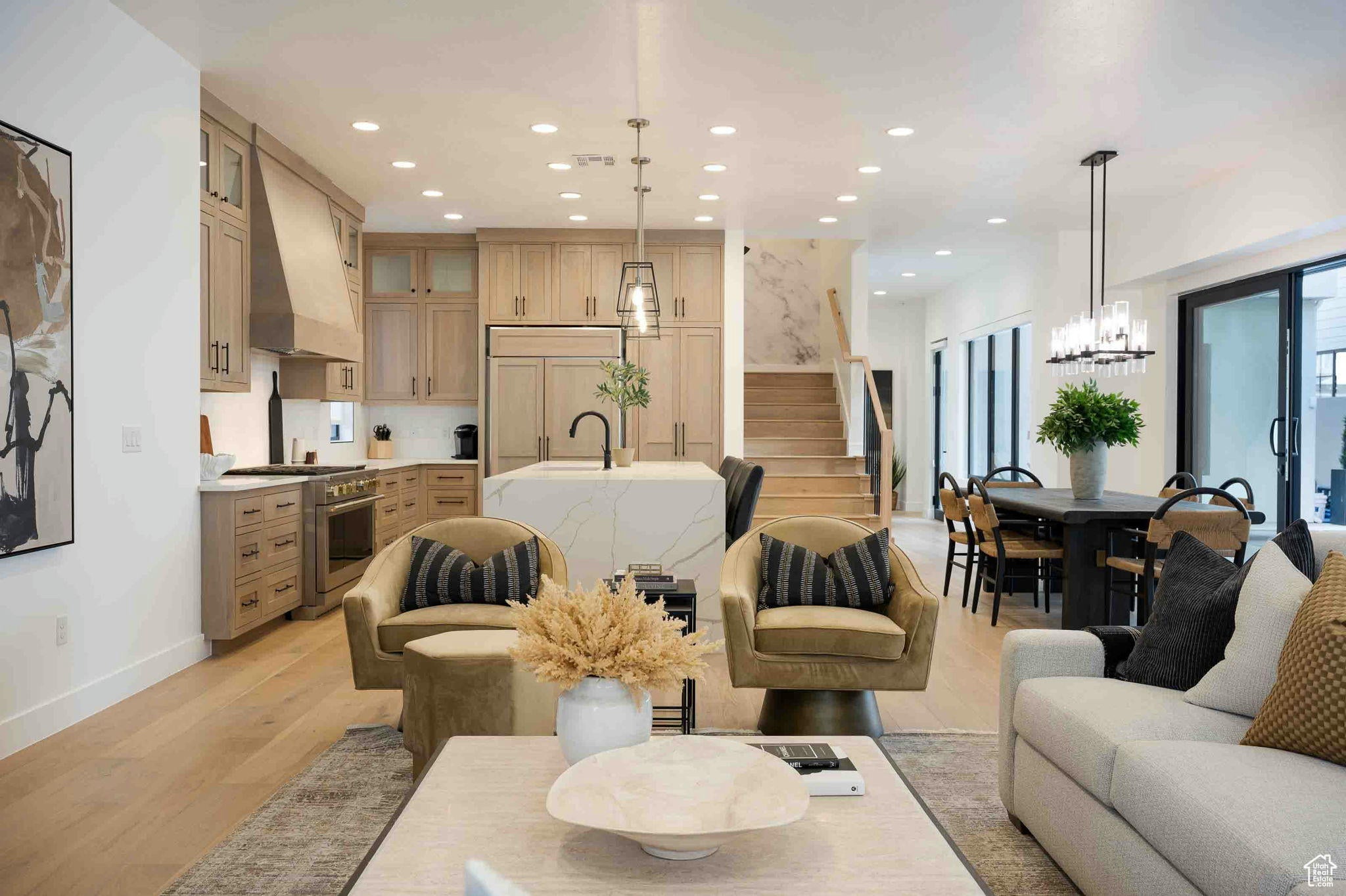 St. George, Utah, 84790, United States, 9 Bedrooms Bedrooms, ,10 BathroomsBathrooms,Residential,Active,1703549