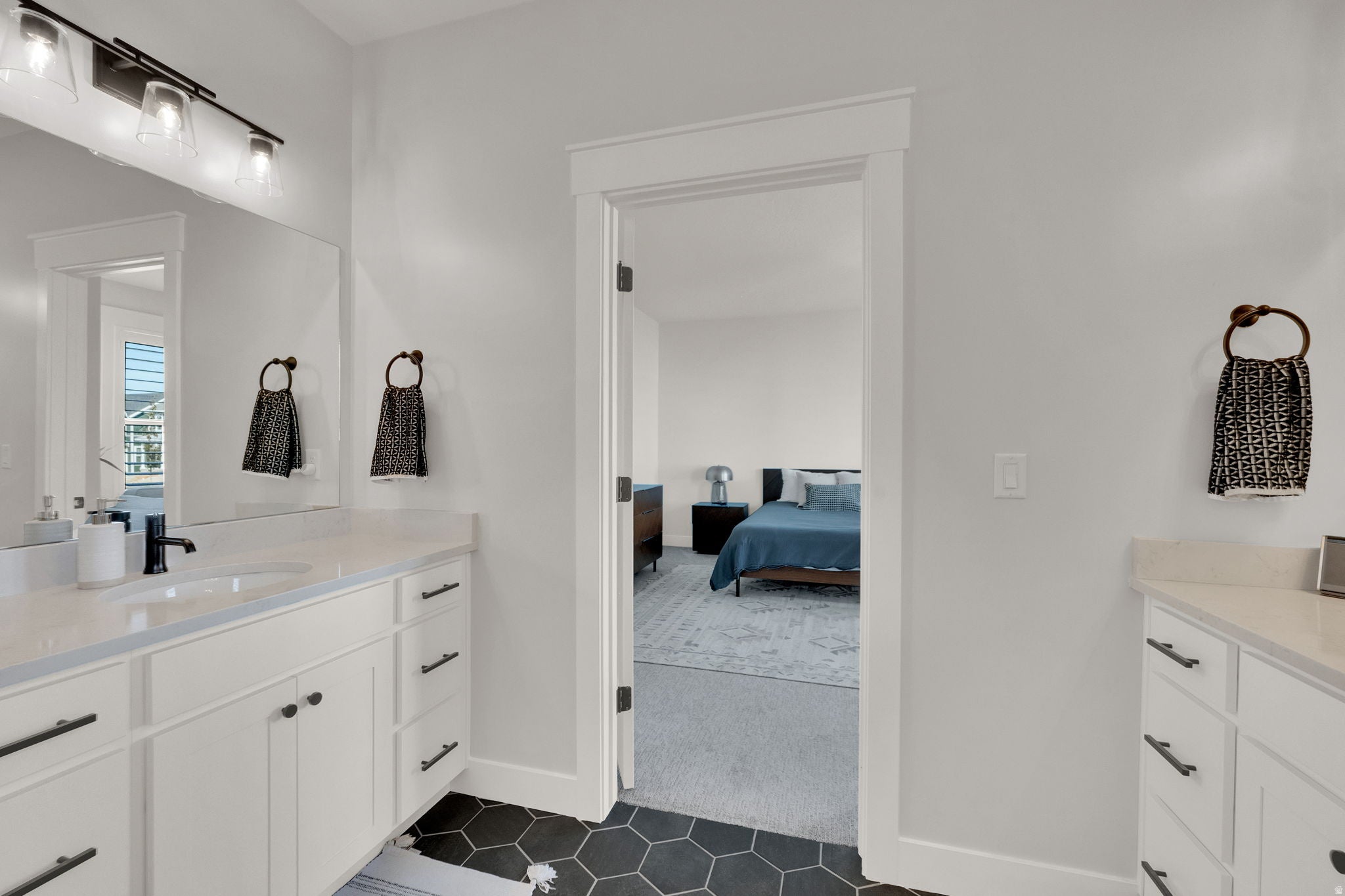 South Jordan, Utah, 84009, United States, 6 Bedrooms Bedrooms, ,5 BathroomsBathrooms,Residential,Active,2008308